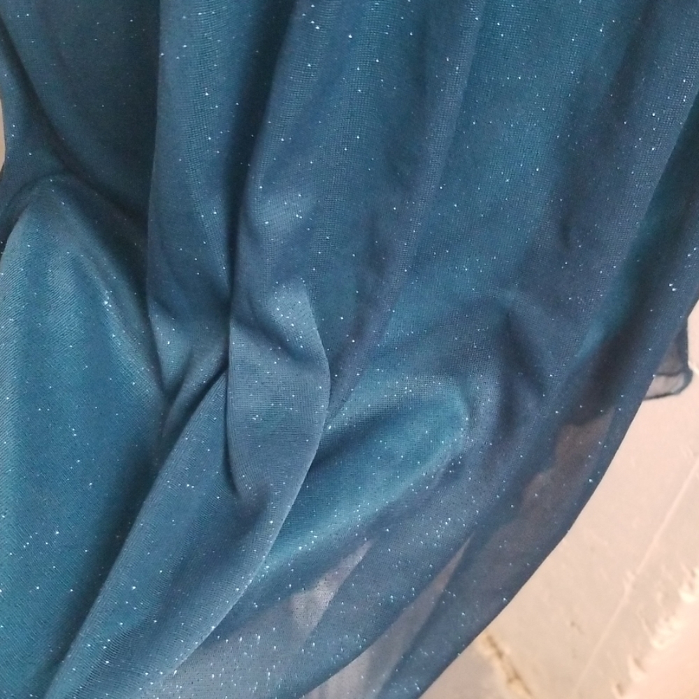 Speechless Emerald Green Backless Halter Dress - image 3